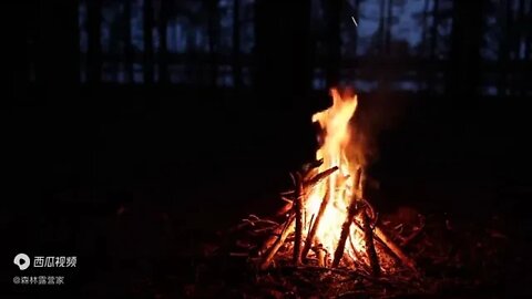 Camping % in % the % wilderness % at % % 20 degrees below zero, see how the Norwegian god gets rid