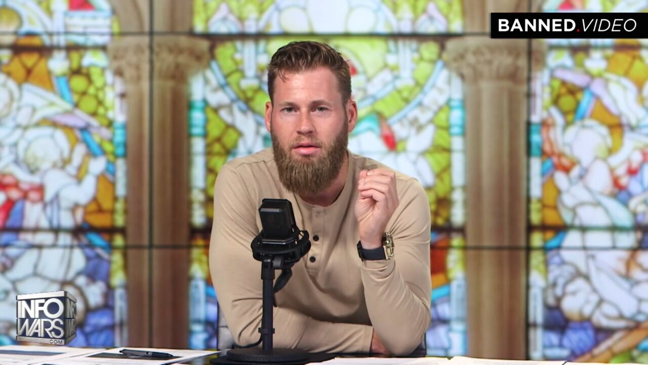 WAR ROOM (Full Show) Tuesday - 7/12/22