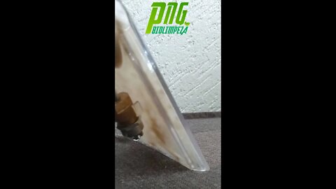 Limpeza de Sofá Retratil [Cortes]