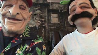 Reviewing face mask from Party City
