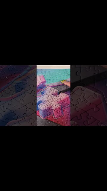 Gradient Cascade by #ravensburger and KarenPuzzles #puzzle #gradient #karen #shorts