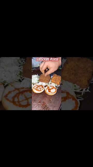 unique style burger🍔#viral #blogs #funny #streetfood #youtubeshorts #foodshorts #shorts #burger