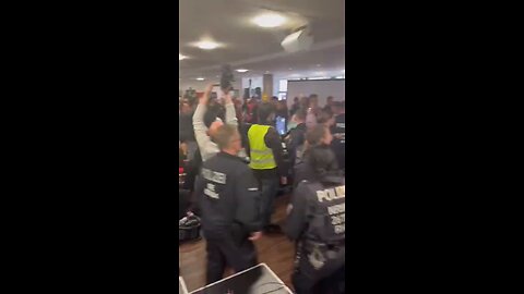 German forces stormed the room that the "Palestine Conference" was being held in Berlin.