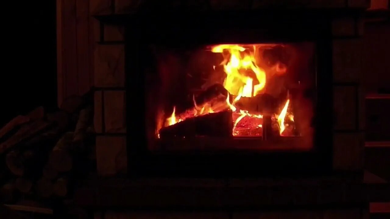 🔥 6 hours of Relaxing Fireplace Burning and Crackling Fire Sounds for Stress Relief and Home comfort