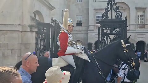 Two guards shout make way #horseguardsparade