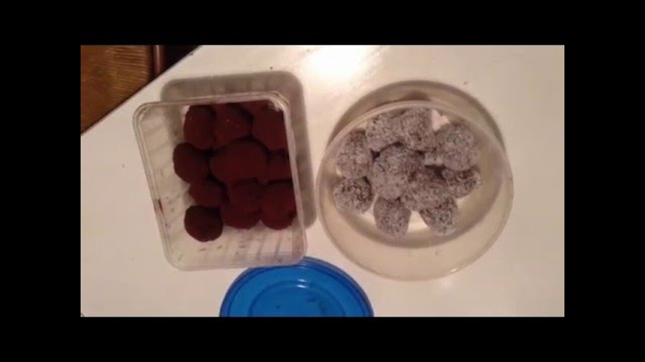 QUICK AND EASY CHOCOLATE TRUFFLE RECIPE - RECETTE DES TRUFFES AU CHOCOLAT FACILE ET RAPIDE