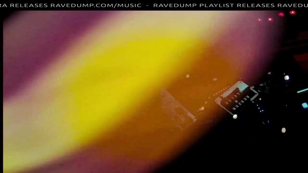 LETS PROGRAM SOME 303 LOOPS - RAVEDUMP HARDWARE - TECHNO AND ELECTRONIC MUSIC WITH DUKE - RAVEDUMP.C
