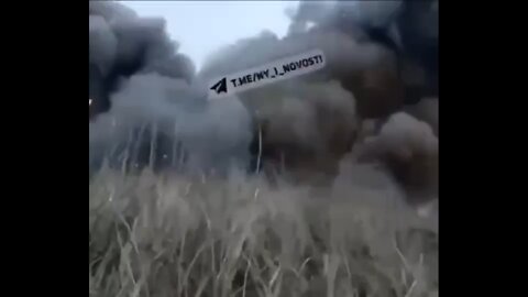 Ukrainian militant wanted to record a video of the shelling of their positions, but changed his mind after the first blast