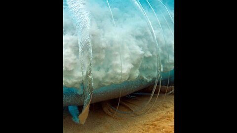 Fotografia de ondas na praia