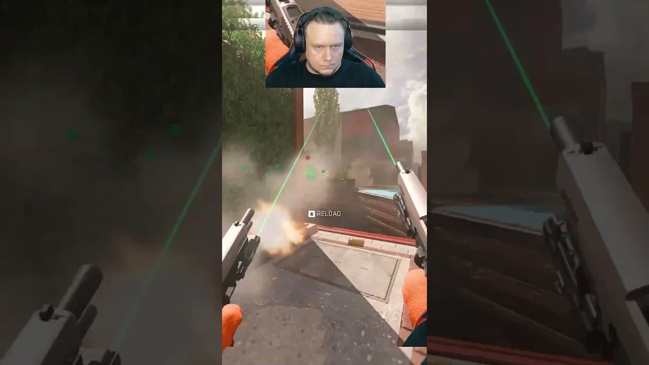 behind you💪😁#mw2 #cod #teamwipe #vondel #newwarzonemap #warzone2clips