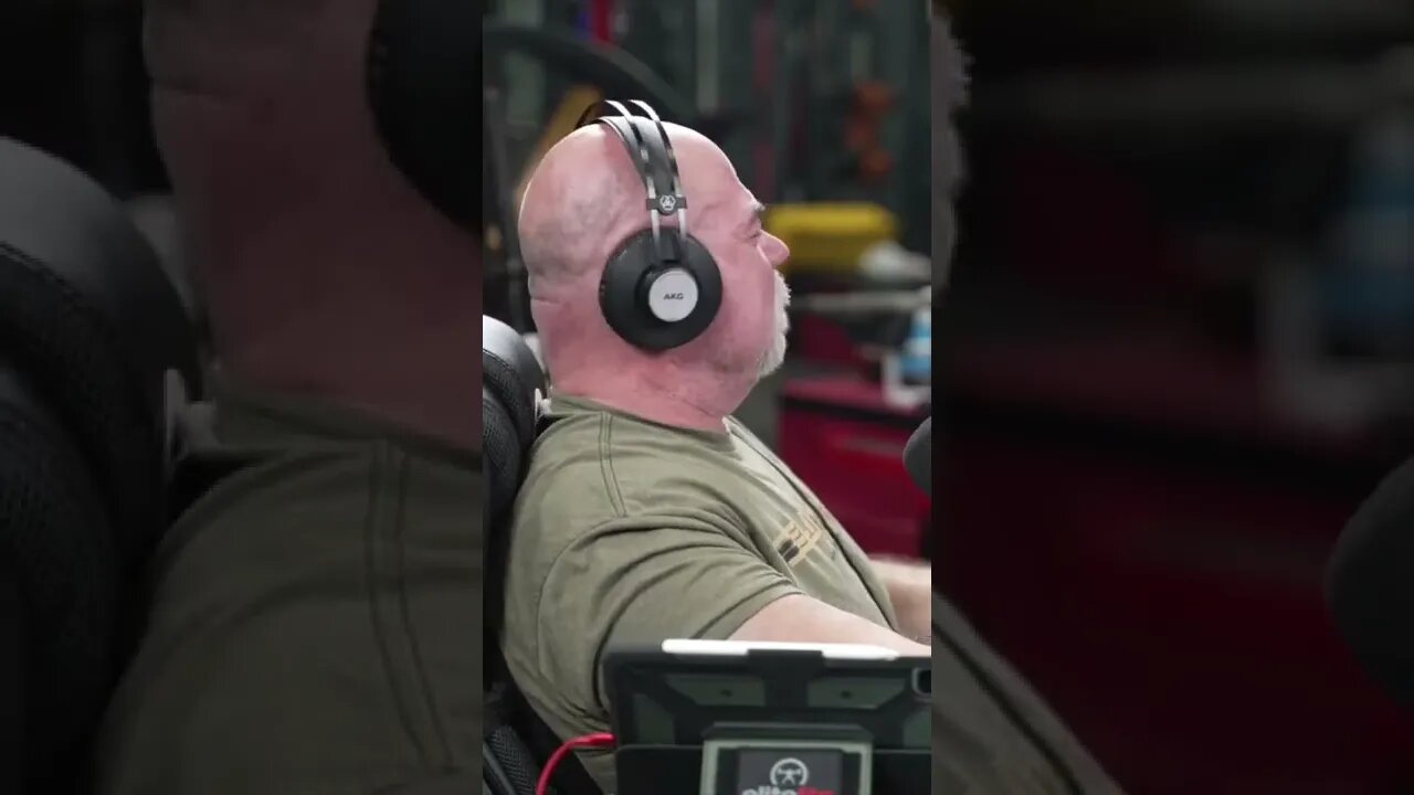 Dave Couldn’t Squat More Than 450 😰 #shorts