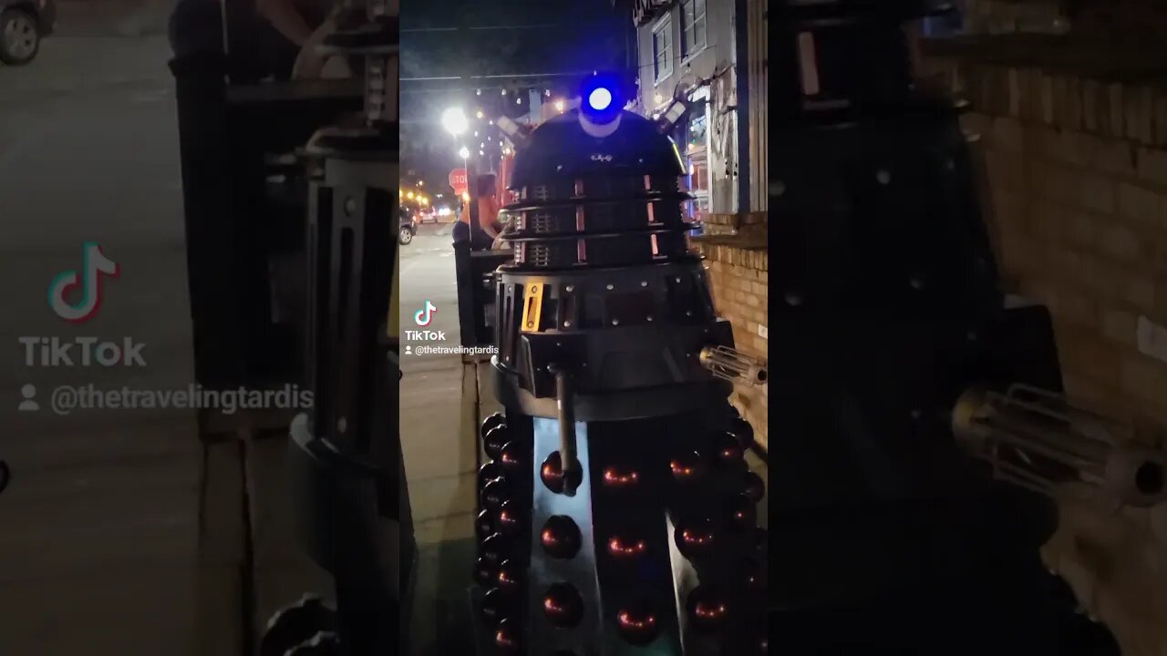 🌃 #DALEK VS #THECITY 🎶 #INTHEAIRTONIGHT #NATALIETAYLOR 🎶 #DOCTORWHO #DALEKHAL #SUBSCRIBE #SHORTS