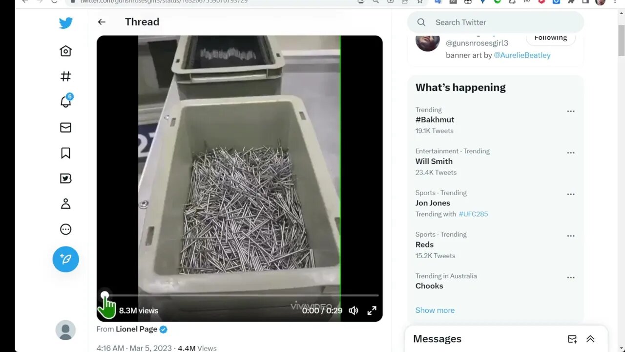 [科學實驗]一盒隨機放置的釘會在搖晃後對齊