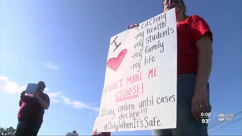 Pasco County teachers rally for online learning only at start of new school year