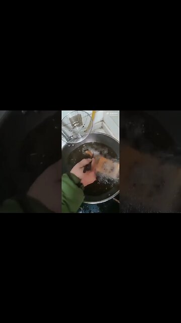 A New Way of Patriotism in China - Deep-Frying "Japan" #ccp #china #chinanews #Japan