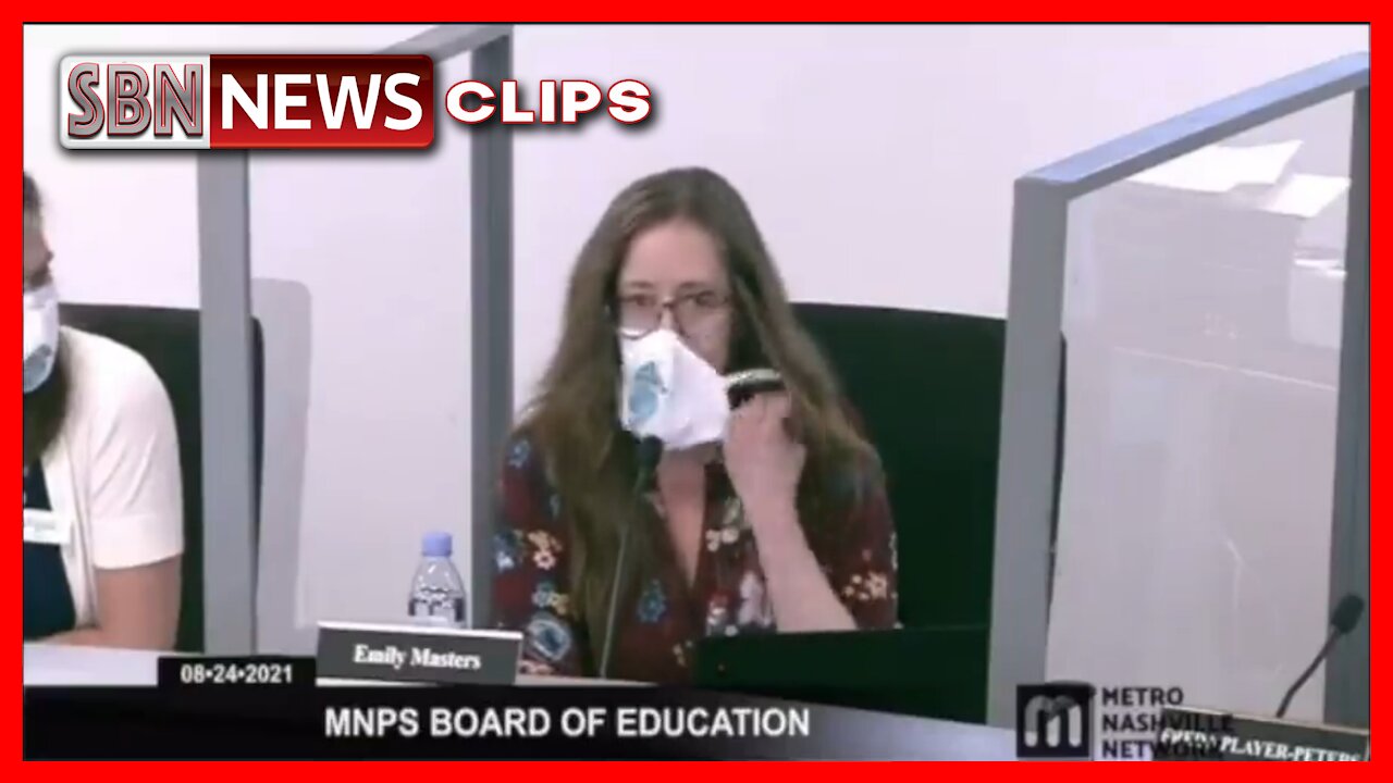 School Board Member Who Voted to Mask Kids Takes Off Her Mask So They Could Reading - 3279