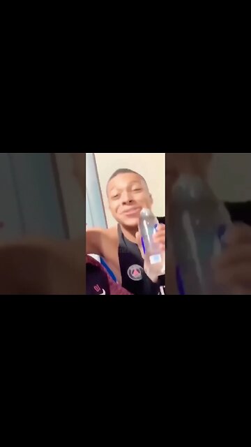 Neymar funny moments 😂 #neyamr #fifa #mbappe #funny