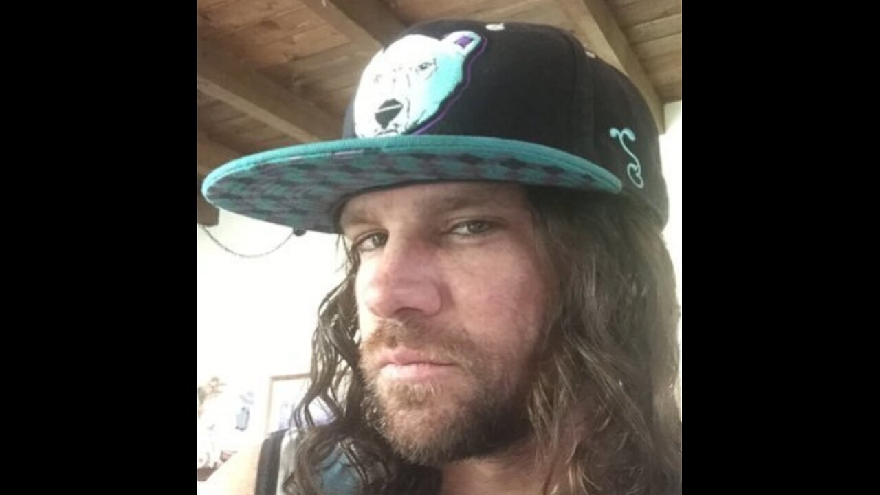 IP2 Stories - Mike Strokeoff Farting On Zoe & Trolling Her