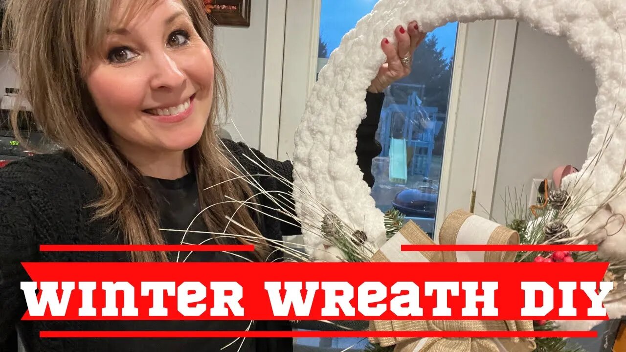 Winter Wreath DIY | Christmas Vlog 2022