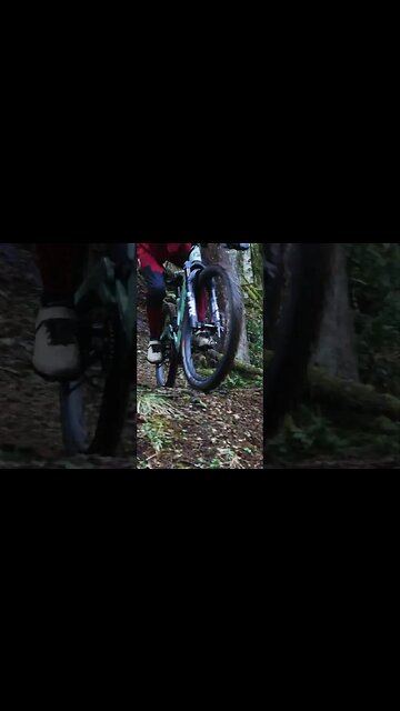 Ibis Oso attacking during our ‘23 #emtb Shootout - check out the Finale 🤘🏼 #loamwolf