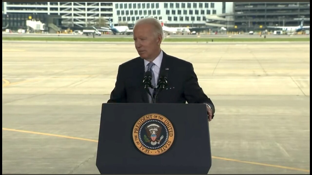 Biden Forgets Someone's Name ... Again