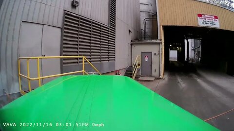 Peterbilt 389 loading bean meal #2