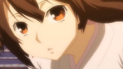 Sekirei - Musubi chased by lasers