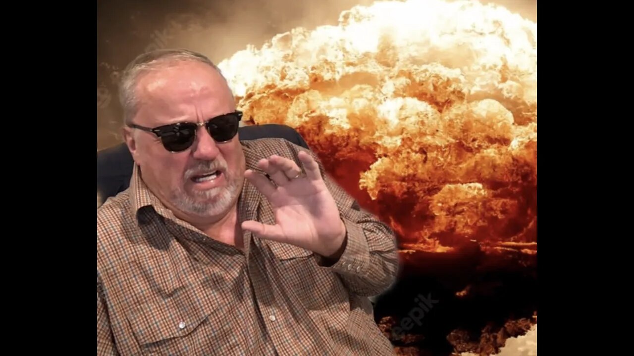 Breaking: "Nuclear APOCALYPSE" / Paul Begley