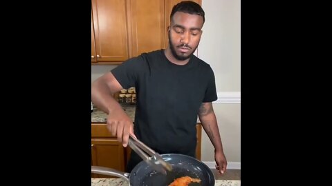 Creamy chicken scampi | @eatwitzo 🤑👌🏽 #shorts