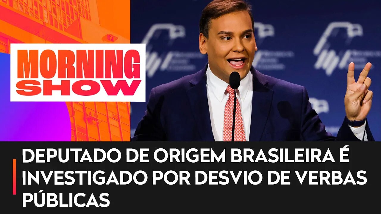 George Santos se entrega à Justiça americana após acusações criminais