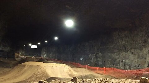 Louisville Mega Cavern Feb 2016