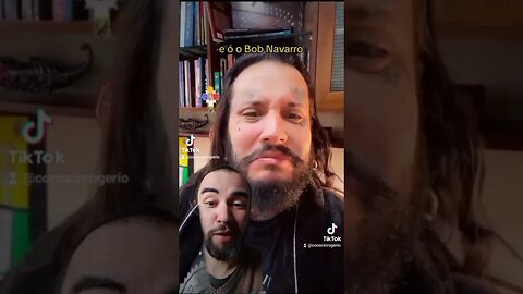 Bob Navarro escreveu um livro de 1000 páginas! #shorts