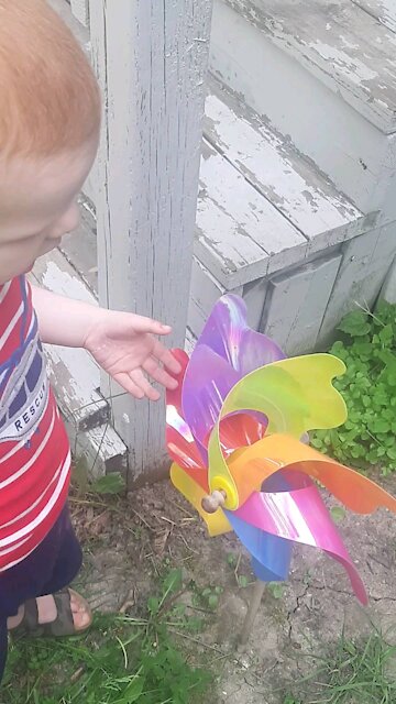 Blowing g on the windmill