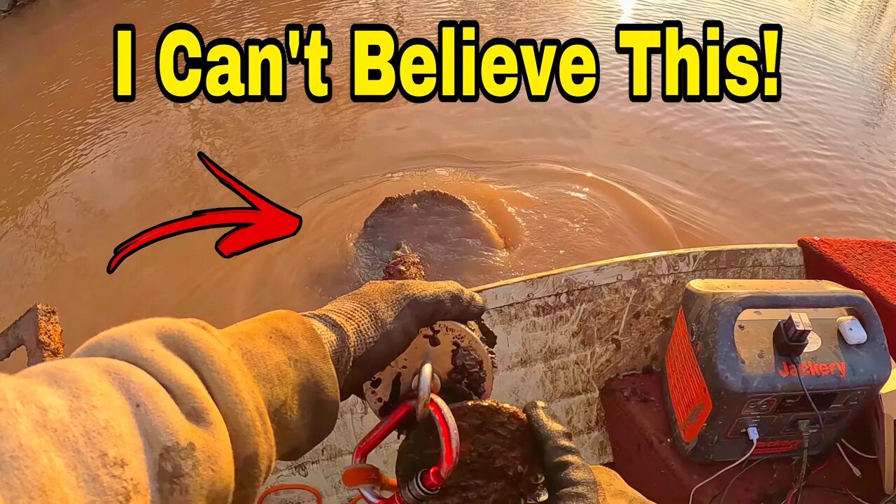 The Most Absolutely INSANE Things Found Magnet Fishing Shallow Muddy River!