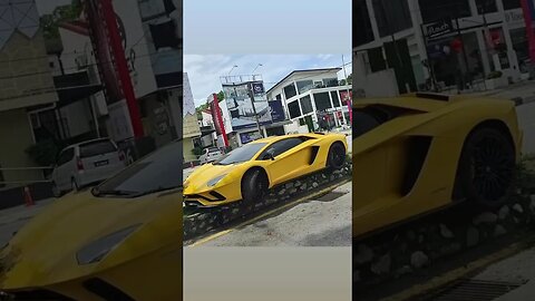 Crashed Supercar 😒 #supercars