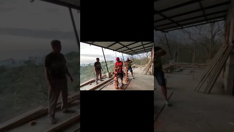 Battle for the meat. #competition #meat #ecuador #fun #giveaway #crew #crews #construction #theboys