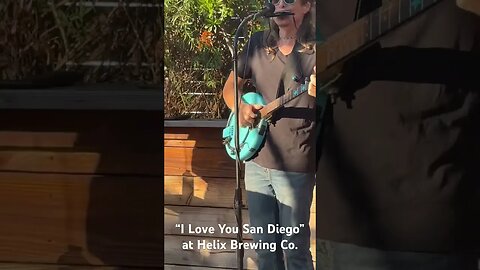 “I Love You San Diego” at Helix Brewing Co. #clawhammerbanjo #goldtonebanjo #electricbanjo #EB5