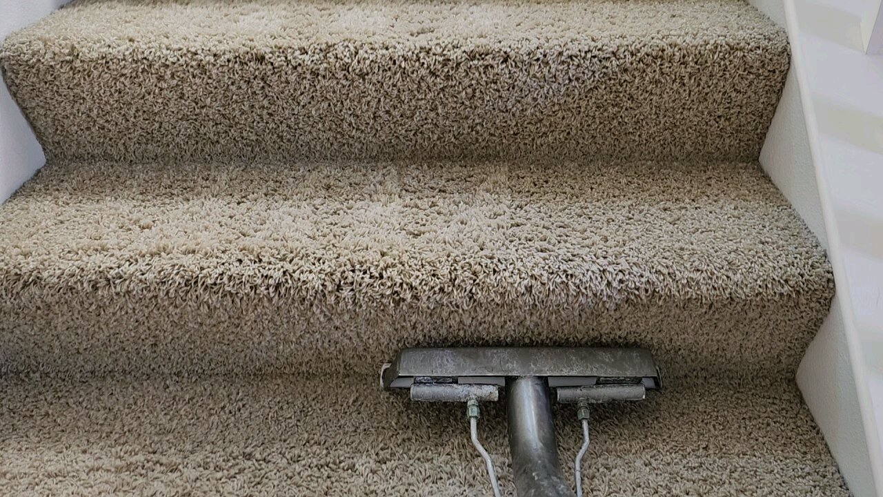 stairs cleaning