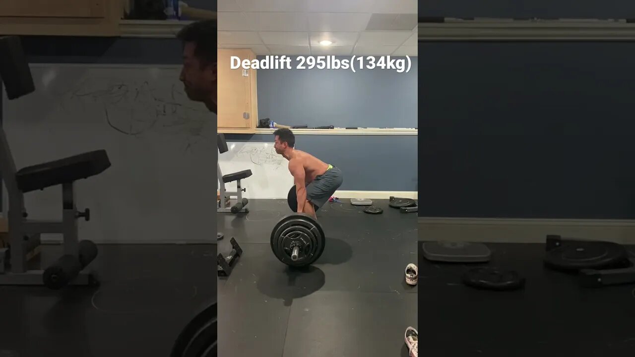 Deadlifting with proper form to avoid back pain/injury