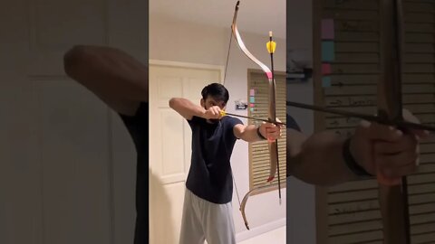 4 WAYS OF HOLDING ARROWS.