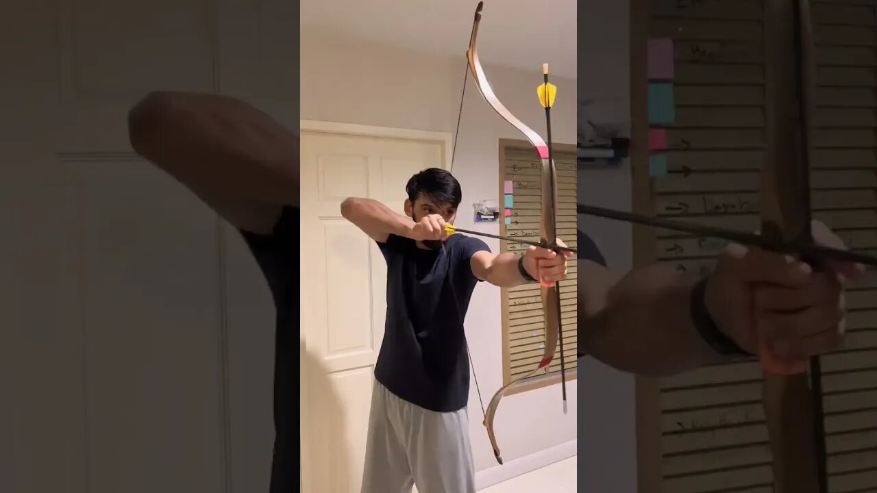 4 WAYS OF HOLDING ARROWS.