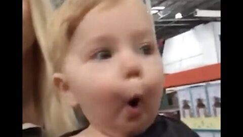 The baby's first reaction to the supermarket