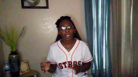 Y'all excuse me as I try to explain this! This why the Lord has no favorite He love all His kids!