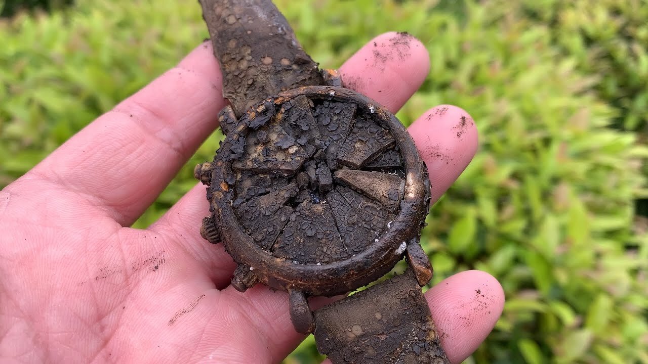 Restoration Old Geneve watch _ Restoring Destroyed waterproof watch