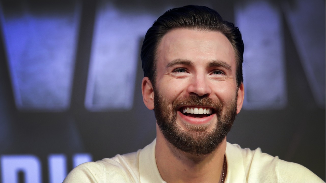 Chris Evans On How Marvel Reacts To His Anti-Trump Tweets