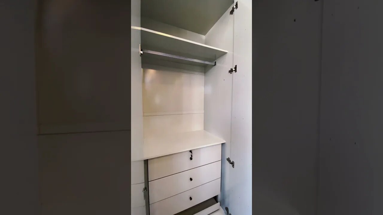 O Guarda Roupa Potente Casal 6 Portas 6 Gavetas é fabricado com materiais de altíssima qualidade!