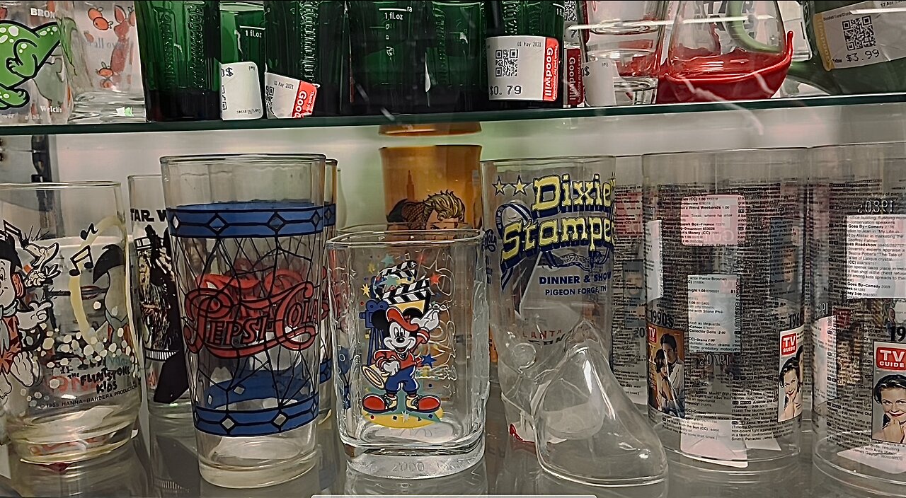 Goodwill - 2 Pepsi-Cola Glasses￼
