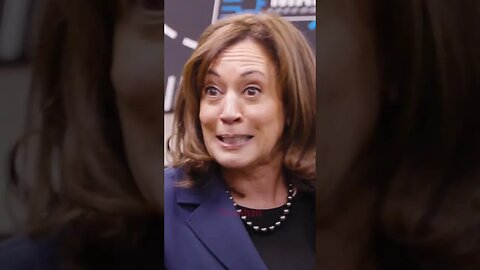 "You are EXCELLENCE!" Kamala delivers CRINGEY condolences to basketball team who lost March Madness