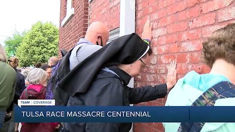 Multiple faith leaders unite at Historic Vernon AME Church for prayer wall dedication