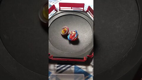 achilles vs achilles #batalhadebeyblade #beyblade #beybladeburst